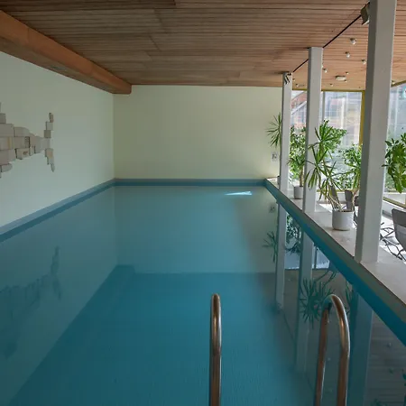 Panorama Hotel 3*